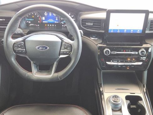 Used 2022 Ford Explorer ST-Line w/ Class IV Trailer Tow Package RWD image 26