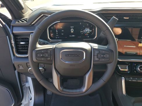 New 2026 GMC Sierra 3500 Denali Ultimate AWD/4WD image 15