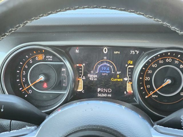 Used 2021 Jeep Wrangler Unlimited Sahara AWD/4WD image 33