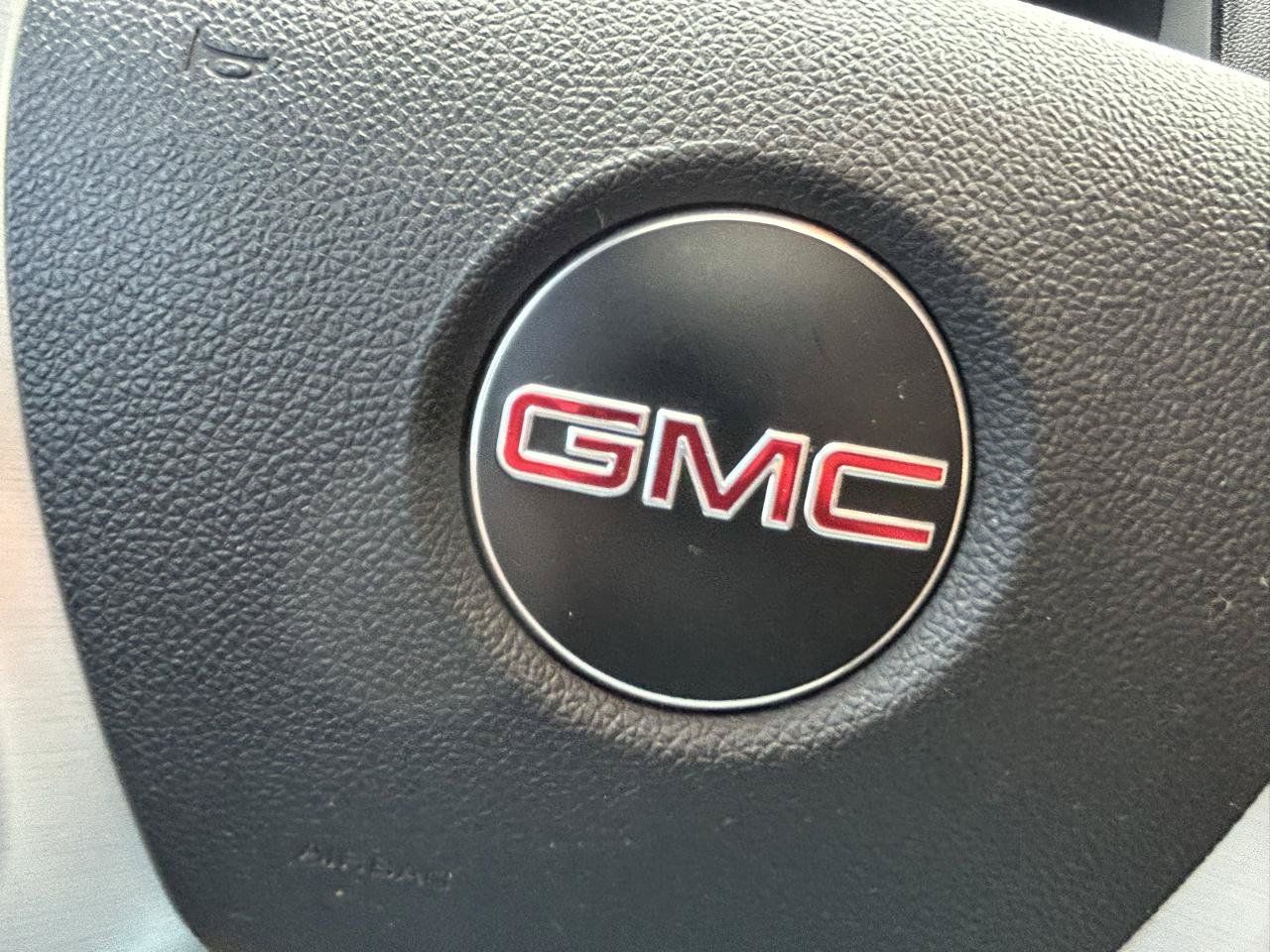 Used 2012 GMC Acadia SLE AWD/4WD image 21