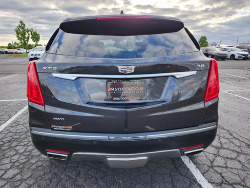 Used 2017 Cadillac XT5 Platinum AWD/4WD image 19