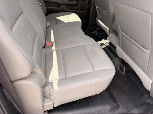 Used 2017 Chevrolet Silverado 1500 W/T w/ WT Convenience Package AWD/4WD image 9