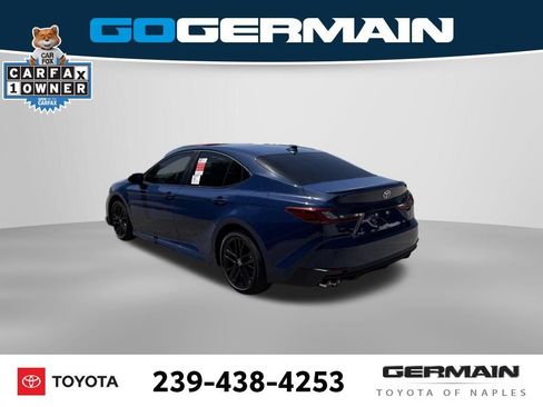 Used 2026 Toyota Camry SE FWD image 5