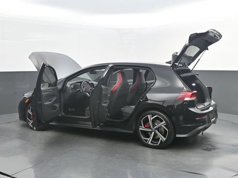 Used 2024 Volkswagen GTI SE FWD image 51