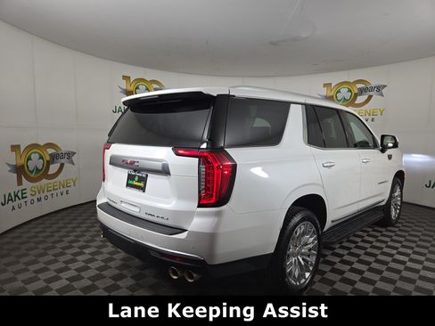 Certified 2024 GMC Yukon Denali AWD/4WD image 9