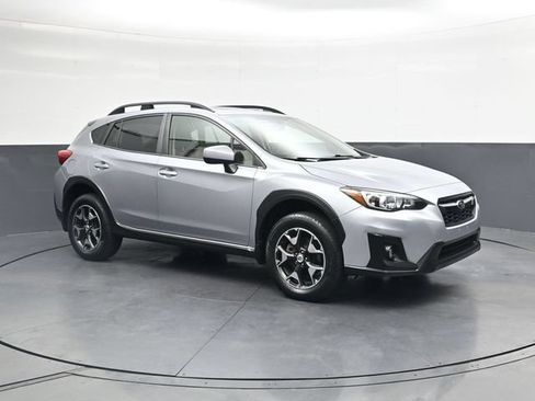 Used 2018 Subaru Crosstrek 2.0i Premium AWD/4WD image 2