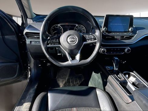 Used 2023 Nissan Altima 2.5 SR image 8