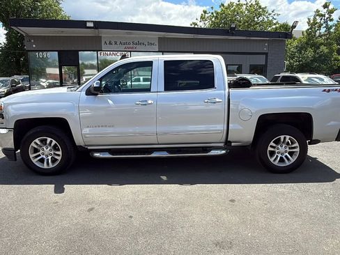 Used 2018 Chevrolet Silverado 1500 LTZ AWD/4WD image 4