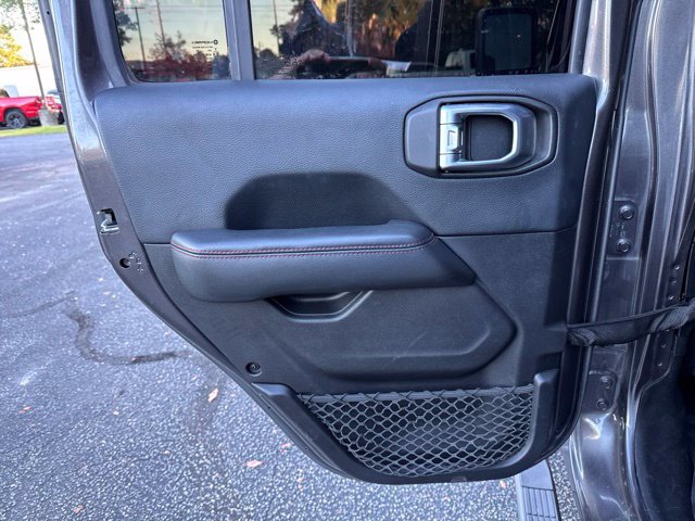 Used 2018 Jeep Wrangler Unlimited Rubicon AWD/4WD image 11