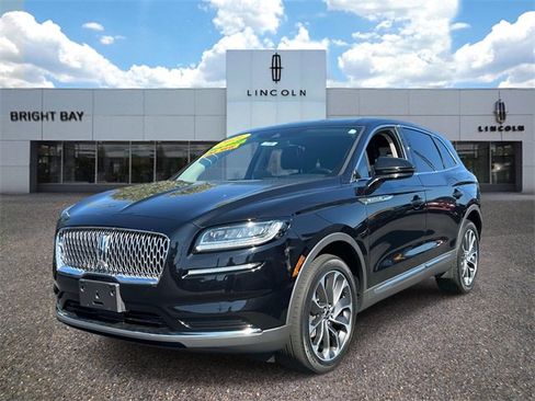 Used 2021 Lincoln Nautilus Reserve w/ Cargo Utility Package image 3