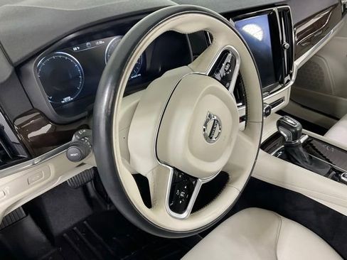 Used 2018 Volvo S90 T5 Momentum w/ Convenience Package AWD/4WD image 24