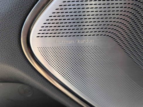 Used 2020 RAM 1500 Limited image 22