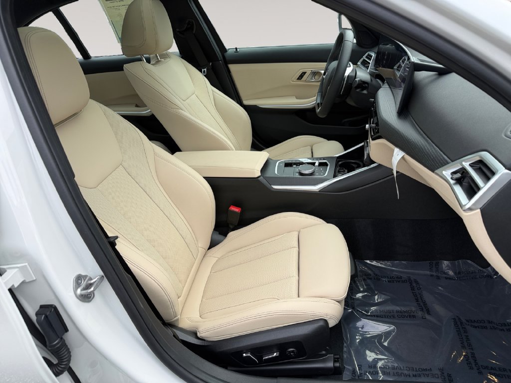 Certified 2026 BMW 330i xDrive Sedan w/ Premium Package AWD/4WD image 15