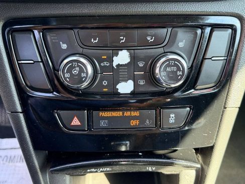 Used 2017 Buick Encore Essence FWD image 19