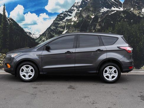 Used 2018 Ford Escape S image 7