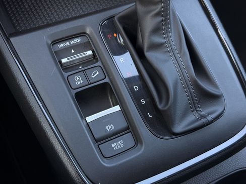 Certified 2024 Honda CR-V EX image 24