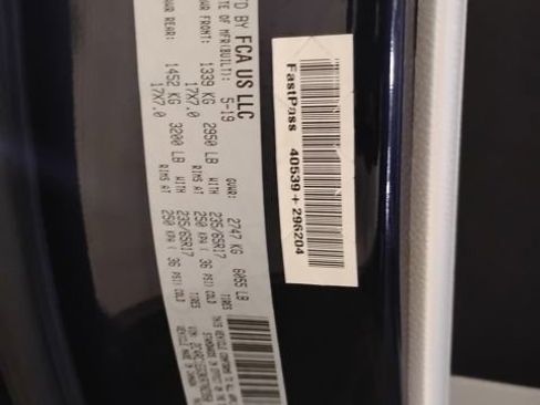 Used 2019 Chrysler Pacifica Touring-L Plus image 31