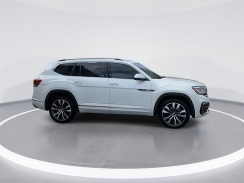 Certified 2023 Volkswagen Atlas SEL Premium image 9