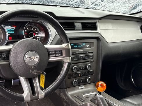 Used 2013 Ford Mustang GT Premium w/ Brembo Brake Pkg image 10