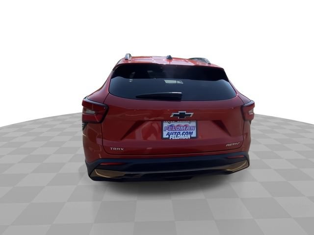 Used 2024 Chevrolet Trax ACTIV w/ Driver Confidence Package FWD image 9
