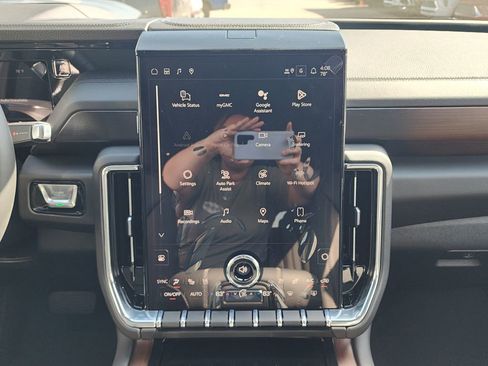 New 2026 GMC Yukon Denali image 30