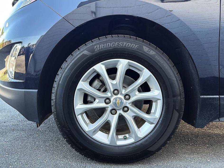Used 2020 Chevrolet Equinox LS w/ LS Convenience Package FWD image 23