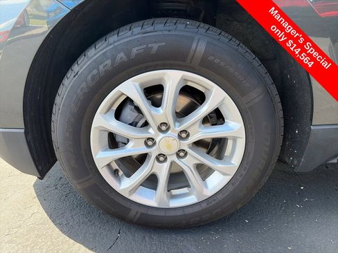 Used 2019 Chevrolet Equinox LT FWD image 25