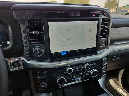 New 2025 Ford F150 Lariat w/ Equipment Group 502A High image 25