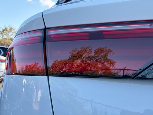 New 2026 Audi Q8 Premium Plus AWD/4WD image 10