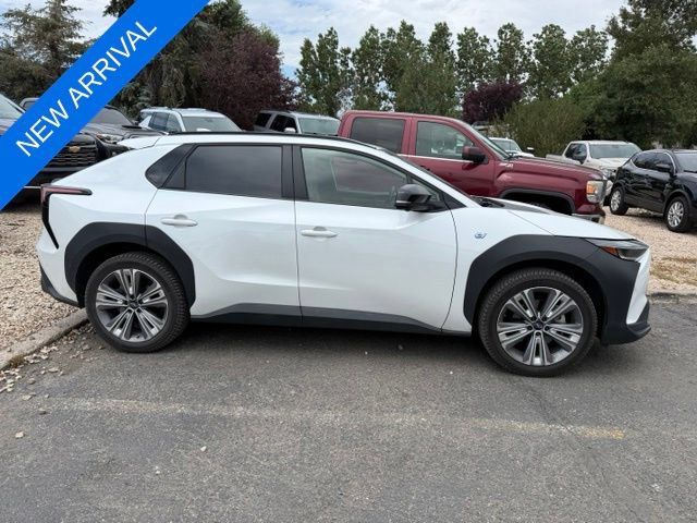 Used 2023 Subaru Solterra AWD image 4