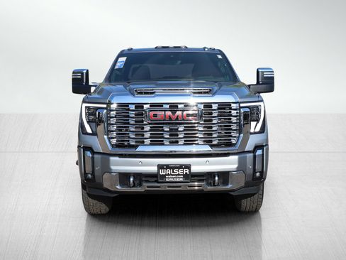 Used 2025 GMC Sierra 3500 Denali w/ Denali Reserve Package AWD/4WD image 7
