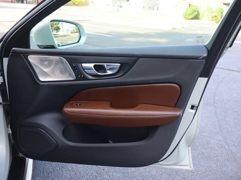 Used 2021 Volvo V60 T5 Cross Country AWD/4WD image 26