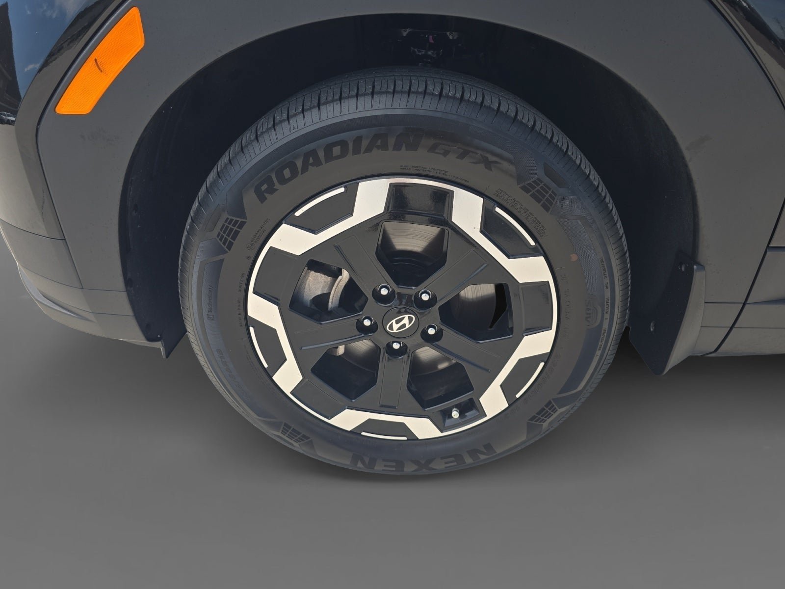 Certified 2026 Hyundai Santa Fe SEL FWD image 9