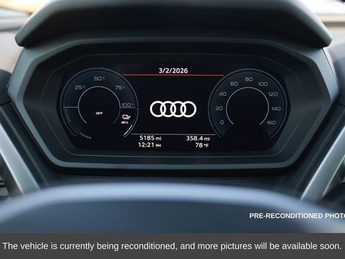 Used 2024 Audi Q4 e-tron Premium Plus w/ Premium Plus image 19