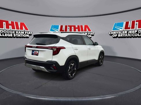 Used 2025 Kia Seltos S FWD image 8