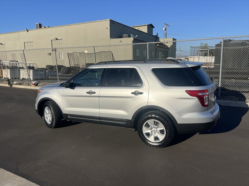 Used 2013 Ford Explorer FWD image 4