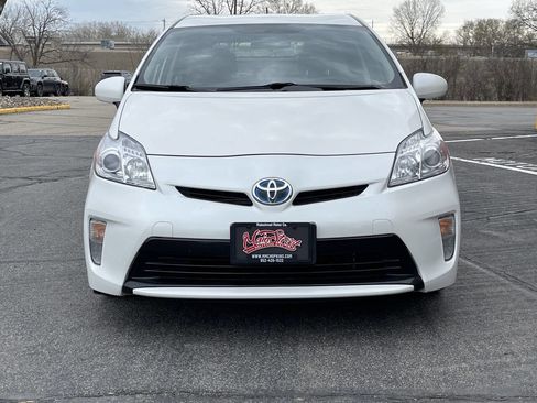 Used 2012 Toyota Prius Two image 2