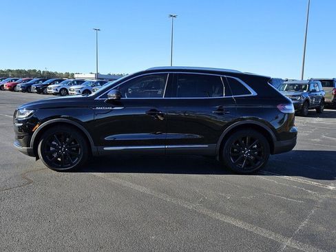 Used 2023 Lincoln Nautilus Reserve w/ Monochromatic Package image 4