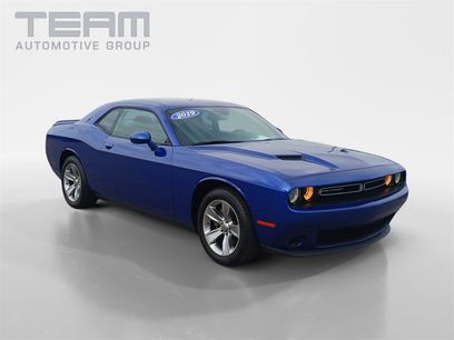 Used 2019 Dodge Challenger SXT