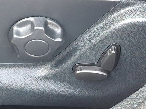 Used 2019 Ford EcoSport Titanium image 26