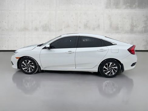 Used 2016 Honda Civic EX image 8