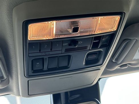 Used 2022 Toyota 4Runner SR5 Premium image 20