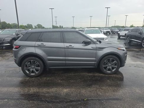 Used 2018 Land Rover Range Rover Evoque Landmark Edition AWD/4WD image 2