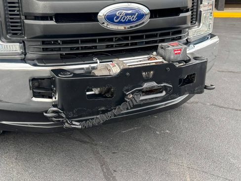 Used 2019 Ford F250 XL w/ XL Value Package AWD/4WD image 10