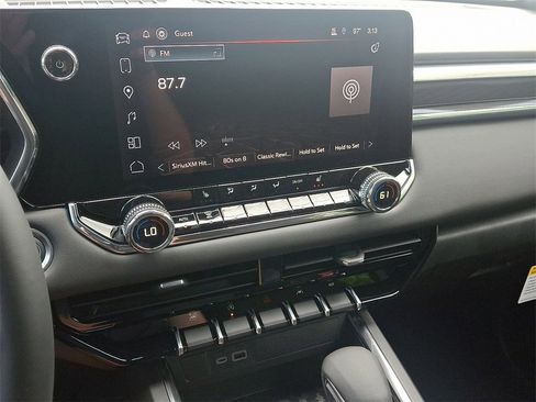 New 2025 GMC Canyon Elevation w/ Convenience Package image 14