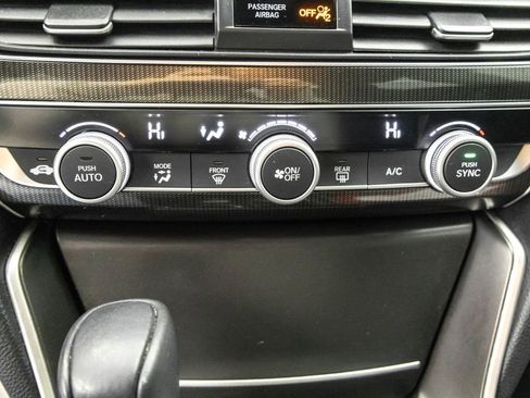 Used 2019 Honda Accord Sport image 19