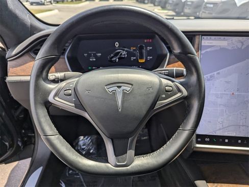 Used 2021 Tesla Model S Long Range Plus image 27