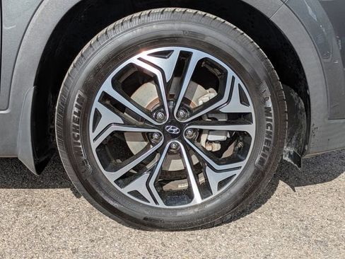 Used 2020 Hyundai Santa Fe SEL image 14