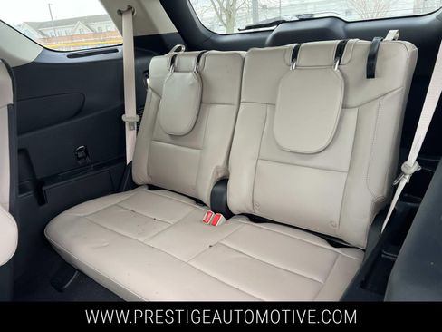 Used 2023 Ford Explorer XLT w/ Equipment Group 202A image 14