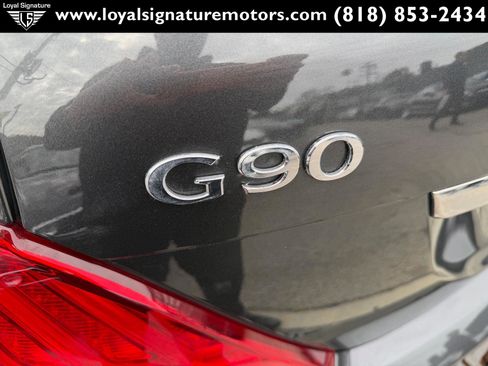 Used 2019 Genesis G90 5.0 Ultimate image 9